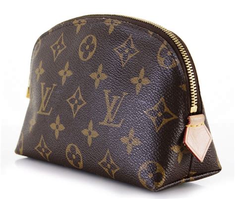 pochette cosmetique louis vuitton